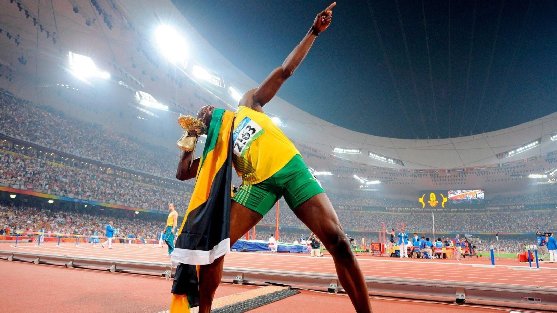 黑马逆袭!无名小将爆冷击败世界冠军,缔造体坛新传奇